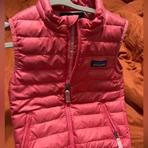 2T pink Patagonia vest